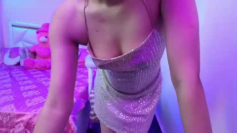 sexyislive online show from March 2025 06:55:01 PM