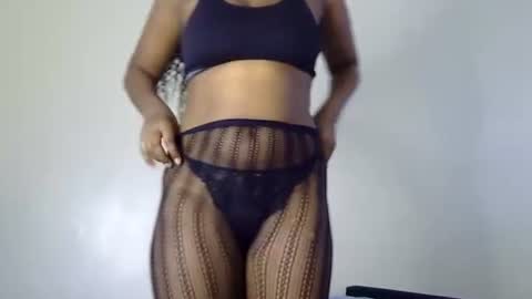 sexyjiana online show from September 2025 07:13:02 AM