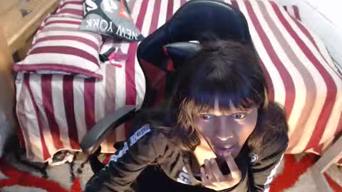 Snapshot of sexyjustin202 chatting on October 2025 02:04:02 AM sexyjustin202 online show from October 2025 02:04:02 AM