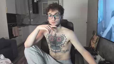 Snapshot of sexykolya chatting on September 2025 05:45:01 PM Kolya online show from September 2025 05:45:01 PM