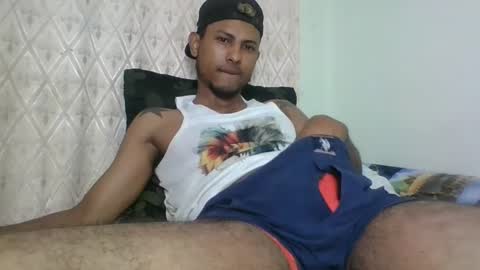 Snapshot of sexyleon69 chatting on January 2025 08:25:01 PM Sexy leon online show from January 2025 08:25:01 PM