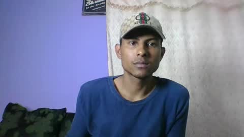 Snapshot of sexyleon69 chatting on March 2025 06:07:02 AM Sexy leon online show from March 2025 06:07:02 AM