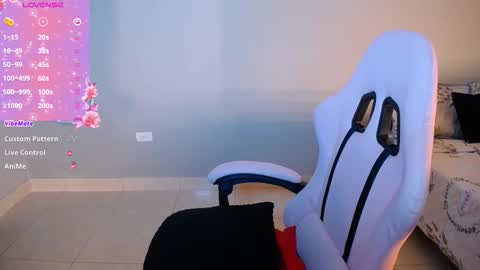 Snapshot of sexyloba_ chatting on October 2025 02:51:02 PM sexyloba independent model online show from October 2025 02:51:02 PM