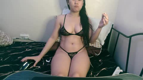 Lily online show from December 2024 10:34:02 PM