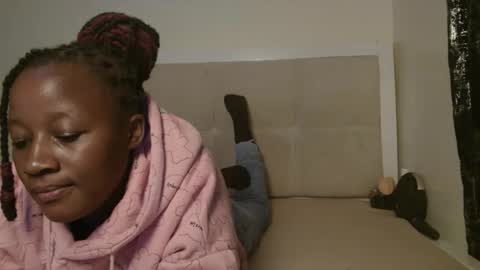 Miss mia online show from October 2025 07:34:01 PM