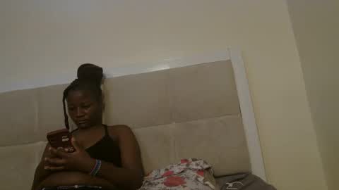 Miss mia online show from October 2025 05:39:02 AM