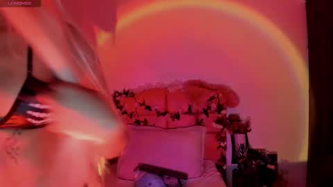 N A F online show from October 2025 07:58:02 PM