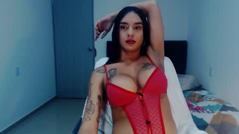 Natalia Duran online show from December 2024 09:09:01 PM