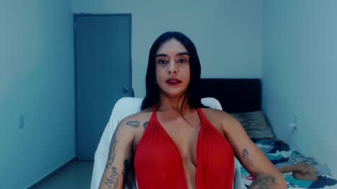 Natalia Duran online show from December 2024 05:04:02 AM
