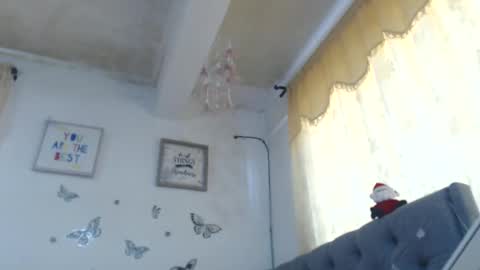 Venus Independent Model online show from December 2024 04:31:01 PM