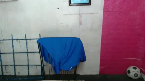 Snapshot of sexyseductionxx chatting on September 2025 03:44:02 PM carl online show from September 2025 03:44:02 PM