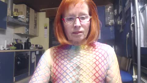 Silvie online show from December 2024 02:52:01 PM