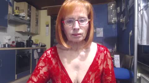 Silvie online show from December 2024 02:52:02 PM