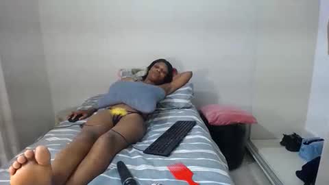 sexyslimmelanin online show from December 2025 06:58:01 PM