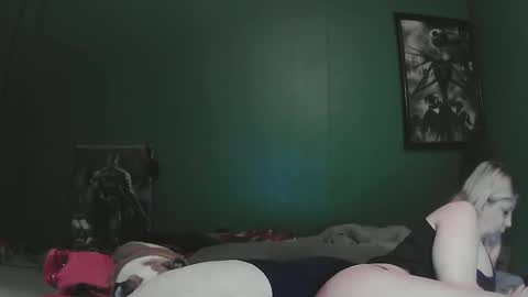 Snapshot of sexystripper69 chatting on February 2025 01:10:01 AM sexystripper69 online show from February 2025 01:10:01 AM