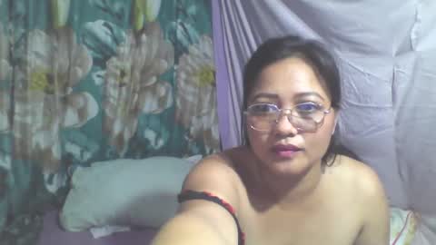 Snapshot of sexysweet0424 chatting on November 2025 06:42:02 PM sexysweet0424 online show from November 2025 06:42:02 PM