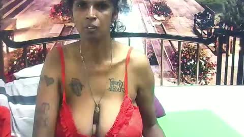 sexyva4u2luv online show from February 2025 05:09:02 PM