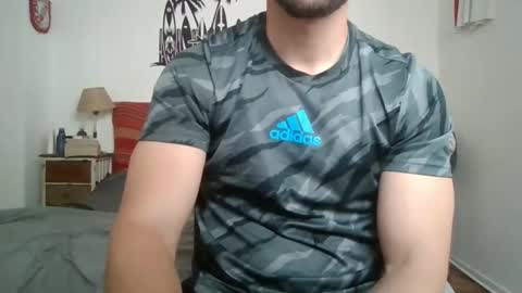 Snapshot of sexyyphilip chatting on October 2025 03:47:02 PM sexyyphilip online show from October 2025 03:47:02 PM