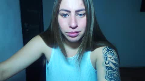 Yuliia online show from September 2025 06:30:02 AM