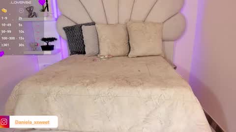 Snapshot of shairytovar chatting on October 2025 05:38:01 AM shairytovar online show from October 2025 05:38:01 AM