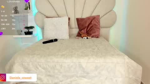 Snapshot of shairytovar chatting on November 2025 06:01:01 AM shairytovar online show from November 2025 06:01:01 AM