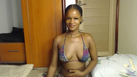 Snapshot of shaky396294 chatting on November 2025 11:37:01 PM shaky xxx online show from November 2025 11:37:01 PM