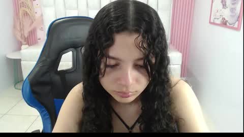 Shalon  online show from October 2025 01:06:02 PM