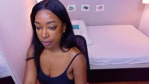 Snapshot of shamira_moore chatting on October 2025 02:08:01 PM Catalina online show from October 2025 02:08:01 PM