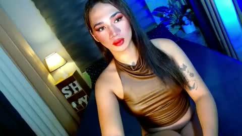 Snapshot of shane_hugexx chatting on November 2025 04:40:01 PM MISS SHANE online show from November 2025 04:40:01 PM