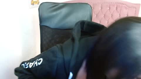 shanelle online show from December 2024 09:39:02 AM