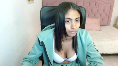 shanelle online show from December 2024 09:17:02 AM