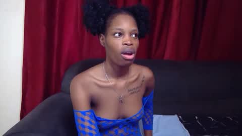 shania_sleigh online show from December 2024 09:05:02 AM