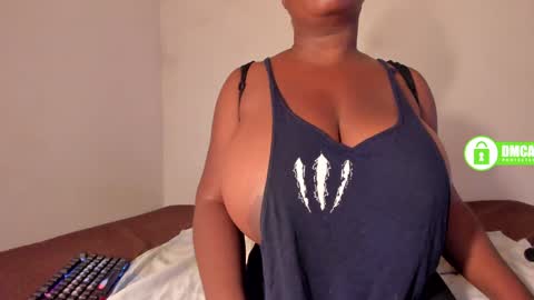 Danna online show from February 2025 09:08:02 PM