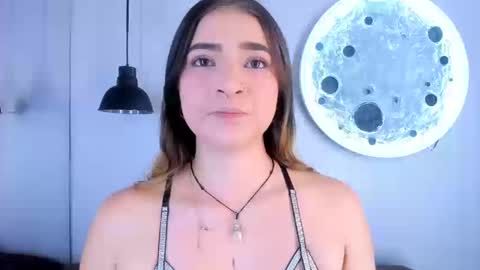 Shanntal  online show from September 2025 07:58:02 PM