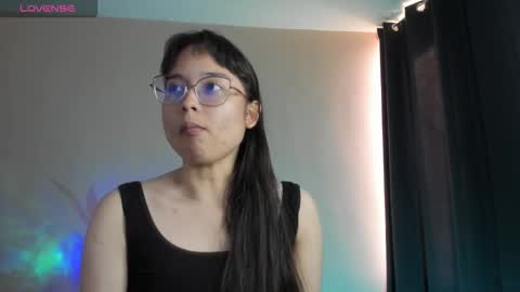 Snapshot of shantalcerezo chatting on October 2025 09:04:01 PM Cat-FOLLOWME and we talk IGshantal cerezo online show from October 2025 09:04:01 PM