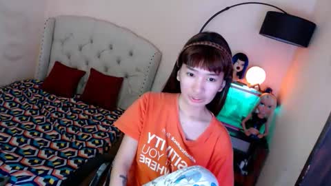 Snapshot of shantalfoxxy chatting on October 2025 12:35:01 AM SHANTA FOX s online show from October 2025 12:35:01 AM