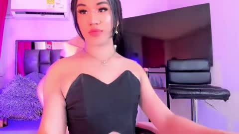Shantal girls online show from January 2025 05:33:01 AM
