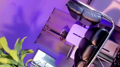 Shantal girls online show from February 2025 03:42:01 AM