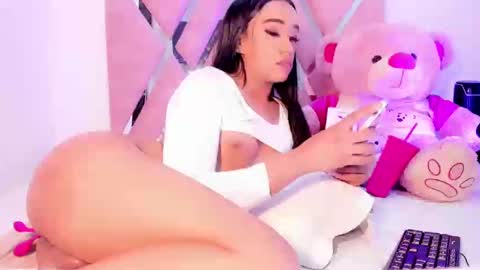 Shantal girls online show from February 2025 02:16:02 PM
