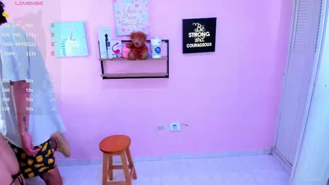 shantals online show from October 2025 11:07:01 PM