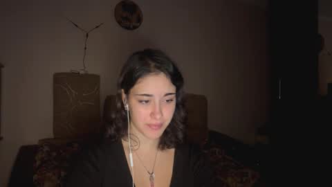 Snapshot of shantellemagnotta chatting on November 2025 09:25:02 PM Shantel online show from November 2025 09:25:02 PM