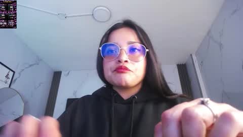 Snapshot of shantyvibe_a chatting on October 2025 09:39:01 PM Shantall online show from October 2025 09:39:01 PM