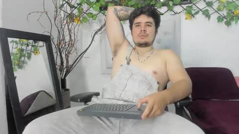 jhon deibyd online show from October 2025 02:22:02 AM