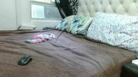 sharlot03 online show from December 2024 11:19:01 AM