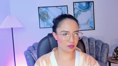 Snapshot of sharon_breezee chatting on October 2025 10:25:02 PM sharon_breezee online show from October 2025 10:25:02 PM