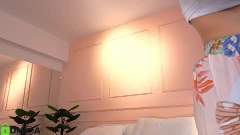 Sharon online show from October 2025 04:22:02 AM