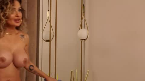 SharonStarr online show from November 2025 10:09:02 PM