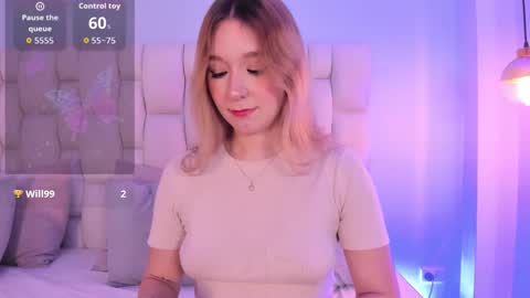 Snapshot of shatall_rouge chatting on October 2025 05:50:02 AM Shantall online show from October 2025 05:50:02 AM