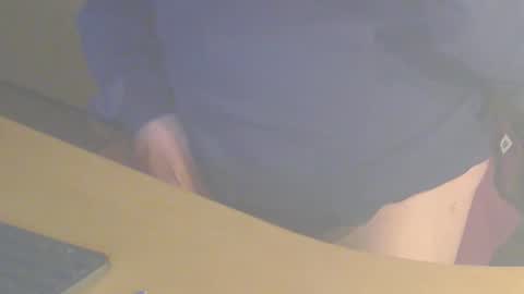 Snapshot of shaved164 chatting on February 2025 10:47:02 PM Frans online show from February 2025 10:47:02 PM