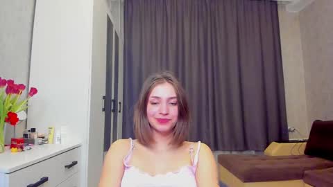 shawty__mariaa online show from March 2025 09:14:02 PM